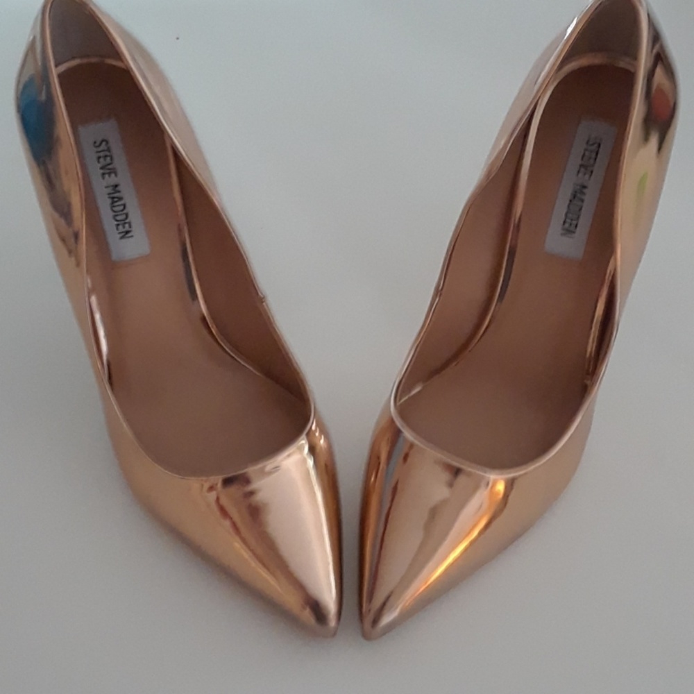 Steve Madden Pumps